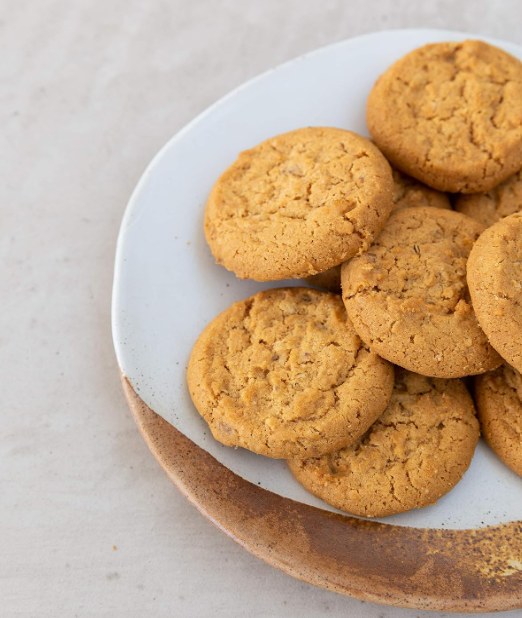 walkers ginger shortbread on plate
