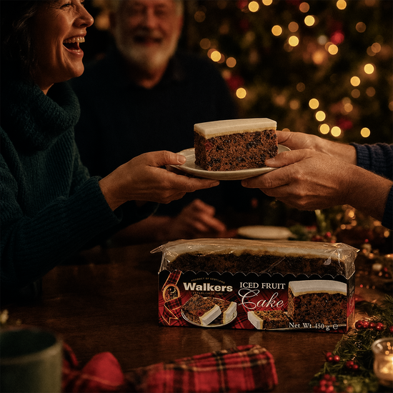 Walkers Iced Fruit Cake - 15.90oz (450g) - Image 2