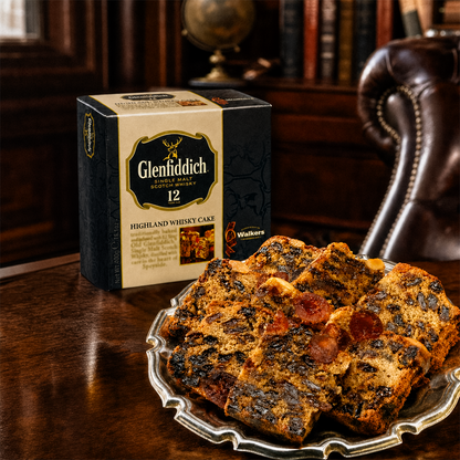 Walkers Glenfiddich Whisky Cake - 14.1oz (400g) - Image 3